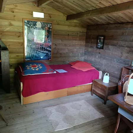 Campingplads Les Ceramiques Du Pelerin Couvin